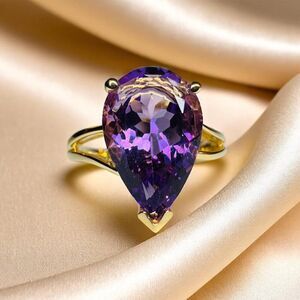 VINTAGE- 10K Gold -LARGE Natural Amethyst Ring- 5CTTW -Size 10 -Solitaire - 4.3g